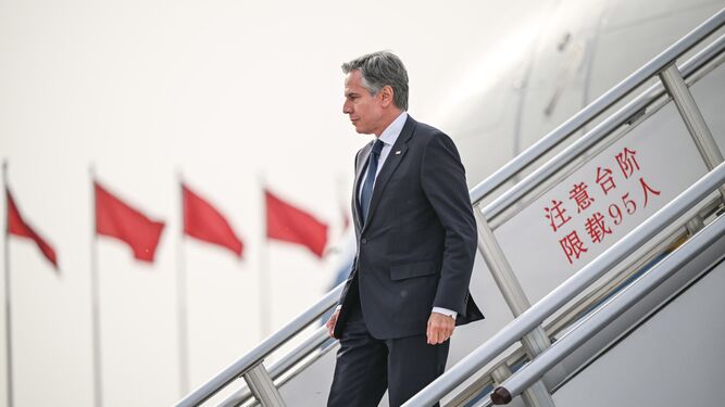 El secretario de Estado de EEUU, Anthony Blinken, a su llegada a Pekín.